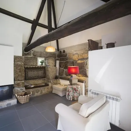 Fumeiro House * Penafiel
